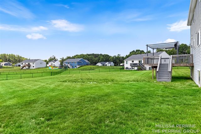 11684 Ridge Water Drive, Sparta, MI 49345