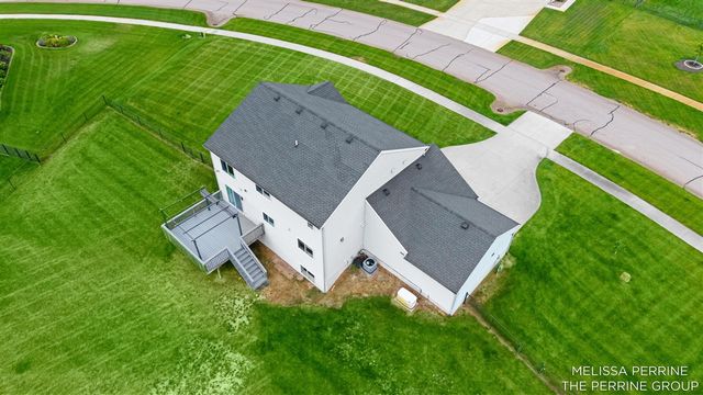 11684 Ridge Water Drive, Sparta, MI 49345