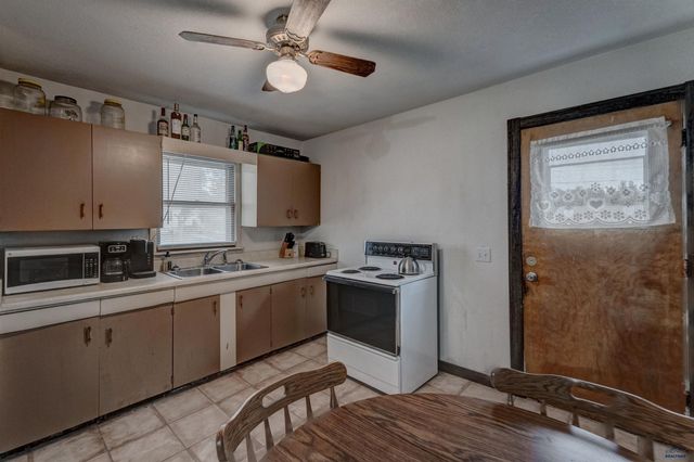 2120 LINCOLN AVE, Rapid City, SD 57701