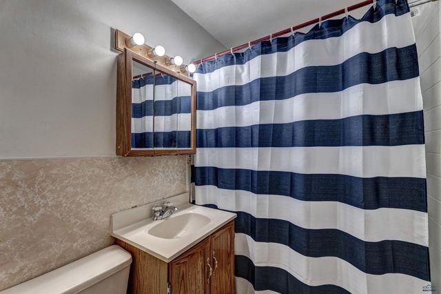 2120 LINCOLN AVE, Rapid City, SD 57701