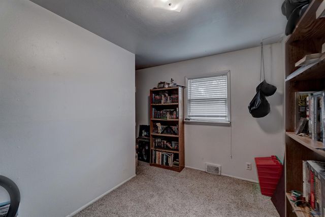 2120 LINCOLN AVE, Rapid City, SD 57701
