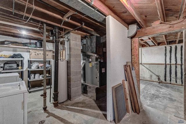 2120 LINCOLN AVE, Rapid City, SD 57701