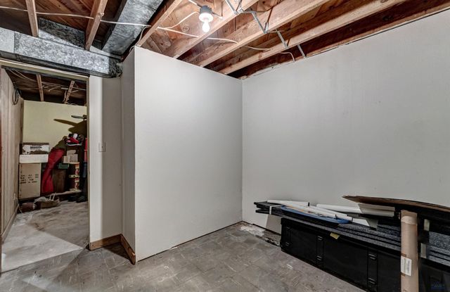 2120 LINCOLN AVE, Rapid City, SD 57701