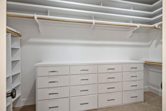 7202 Running Rope CIR, Austin, TX 78731