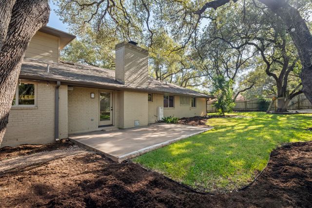 7202 Running Rope CIR, Austin, TX 78731