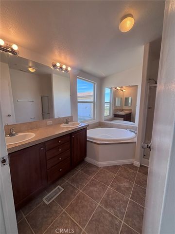 10024 Anderson Ranch, Phelan, CA 92371