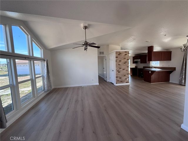 10024 Anderson Ranch, Phelan, CA 92371