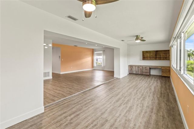 6913 8TH AVENUE W, Bradenton, FL 34209