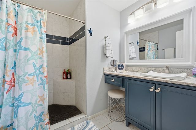 1902 Bayhouse Dr 1902, Rockport, TX 78382