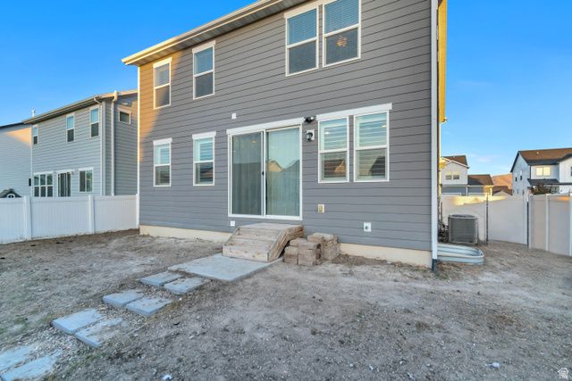 5073 N FOLKSTONE DR, Eagle Mountain, UT 84005