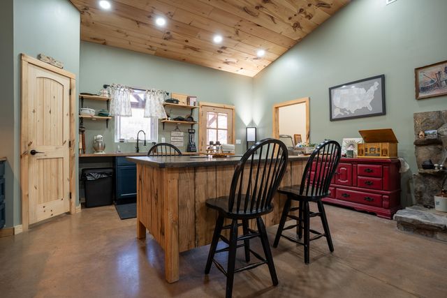 11438 County Road 91, Bryant, AL 35958