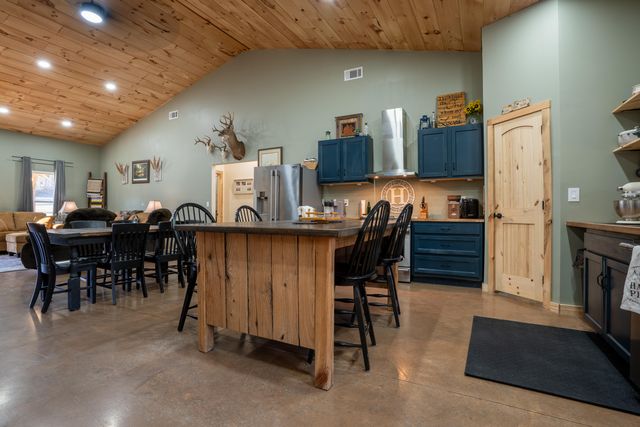 11438 County Road 91, Bryant, AL 35958