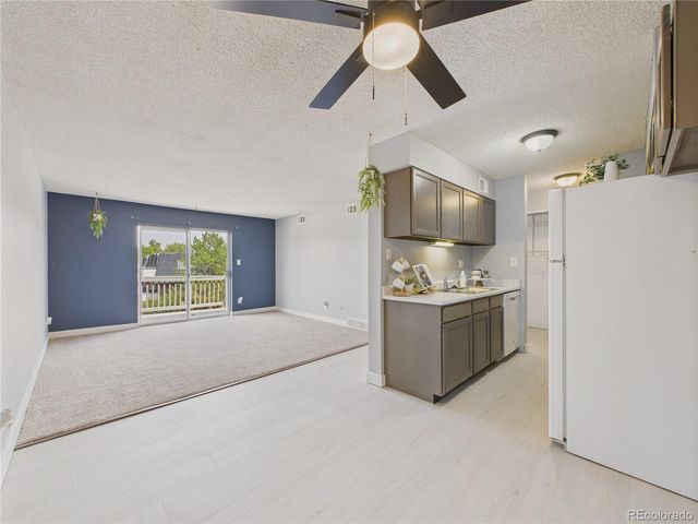 190 E Highline Circle 302, Centennial, CO 80122