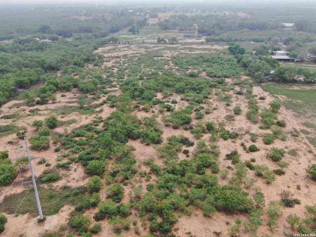00 Briggs, Somerset, TX 78069