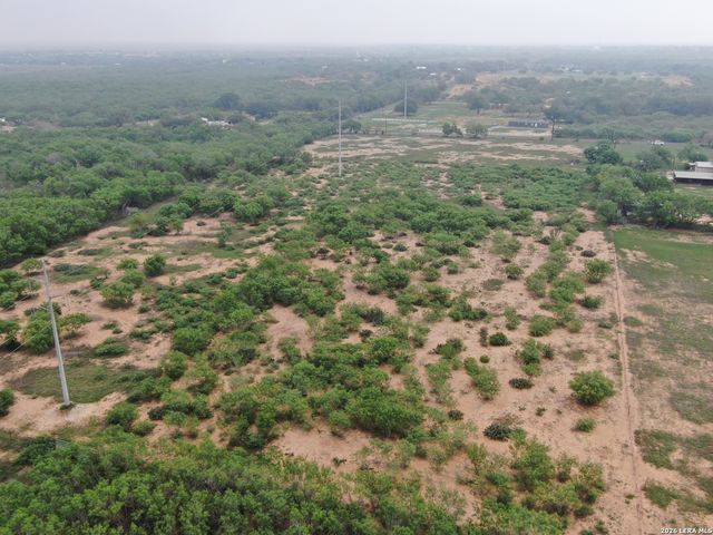 00 Briggs, Somerset, TX 78069