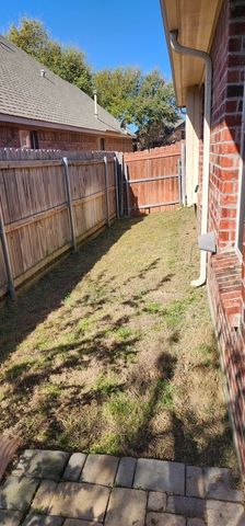 5505 Old Orchard Drive, Fort Worth, TX 76123