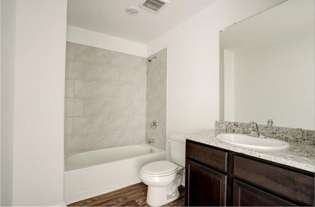 755 Wonderland TRL, New Braunfels, TX 78132