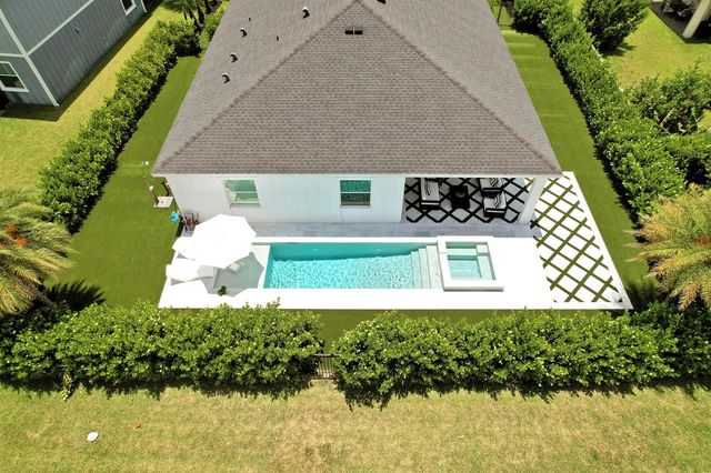1174 Haywagon Trail, Loxahatchee, FL 33470
