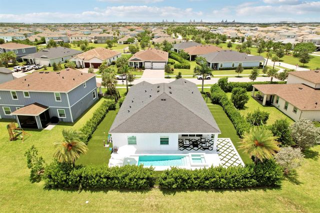 1174 Haywagon Trail, Loxahatchee, FL 33470