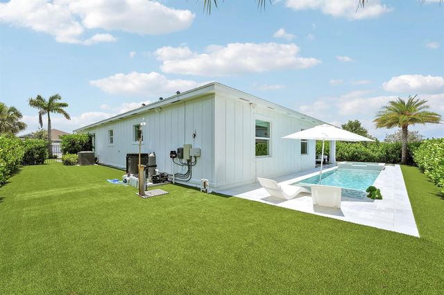 1174 Haywagon Trail, Loxahatchee, FL 33470