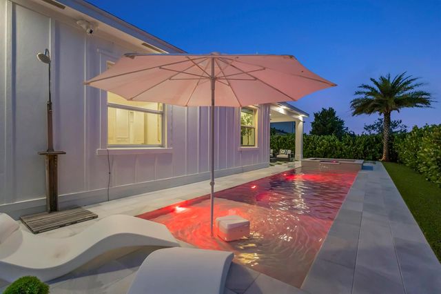 1174 Haywagon Trail, Loxahatchee, FL 33470
