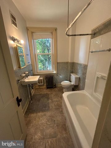 19 N UNION ST #3, Middletown, PA 17057