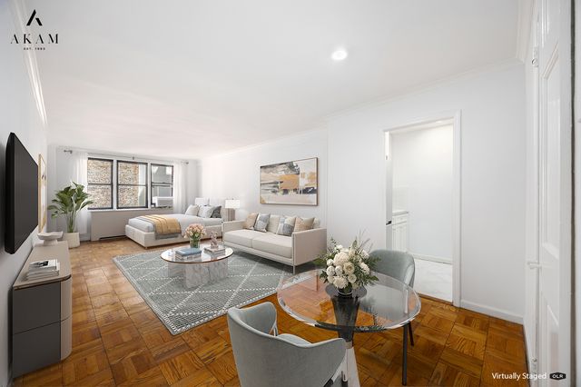 241 E 76th St Apt 4A, New York City, NY 10075