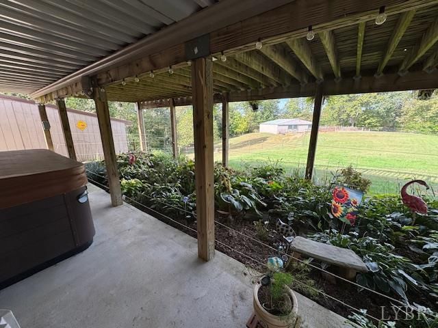 827 Wolf Creek Lane, Appomattox, VA 24522