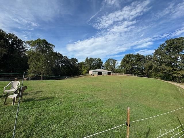 827 Wolf Creek Lane, Appomattox, VA 24522