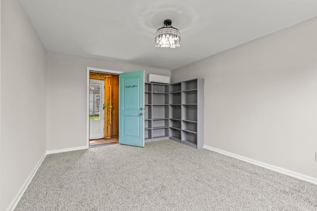 143 Walnut Street, Sunbury, OH 43074