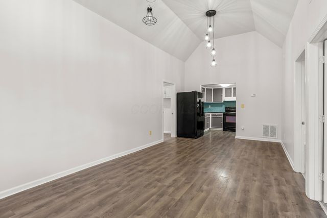 143 Walnut Street, Sunbury, OH 43074