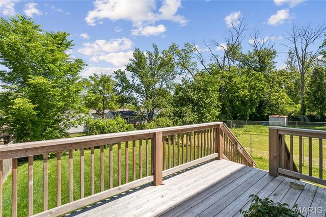 119 Monica Drive, Sunset Hills, MO 63127