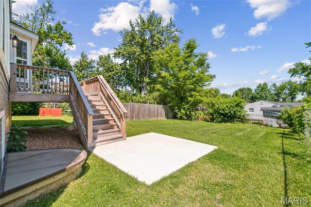 119 Monica Drive, Sunset Hills, MO 63127