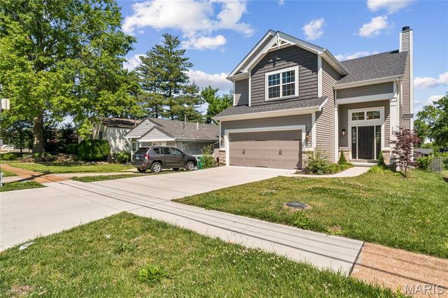 119 Monica Drive, Sunset Hills, MO 63127