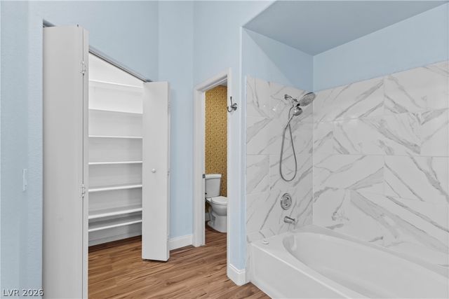 6965 Oyster Shell Drive, Las Vegas, NV 89108