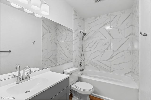 6965 Oyster Shell Drive, Las Vegas, NV 89108