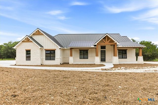 1744 Crossbow Drive, Canyon Lake, TX 78133