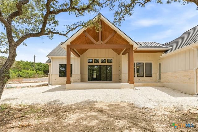 1744 Crossbow Drive, Canyon Lake, TX 78133