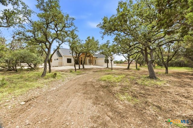 1744 Crossbow Drive, Canyon Lake, TX 78133