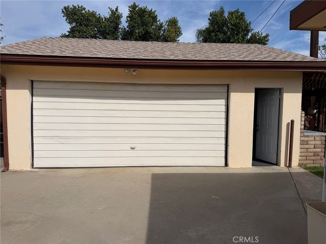 1150 N 2nd, Colton, CA 92324
