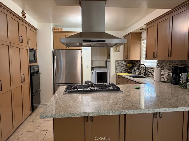 1150 N 2nd, Colton, CA 92324