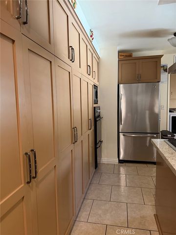 1150 N 2nd, Colton, CA 92324