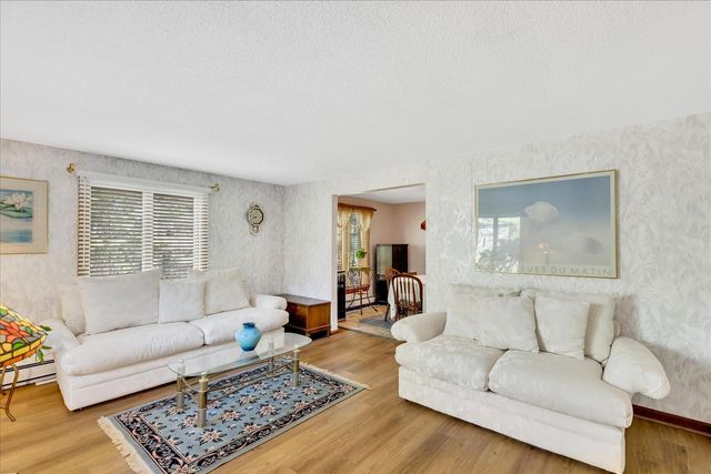 99 Captain Samadrus Road, Cotuit, MA 02635