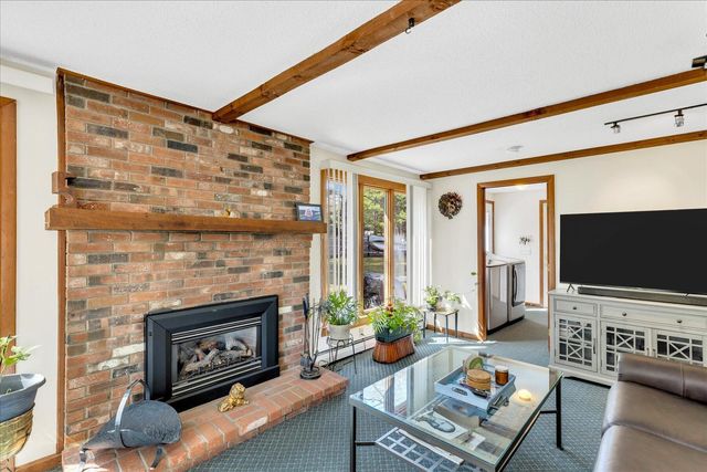 99 Captain Samadrus Road, Cotuit, MA 02635