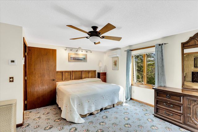 99 Captain Samadrus Road, Cotuit, MA 02635