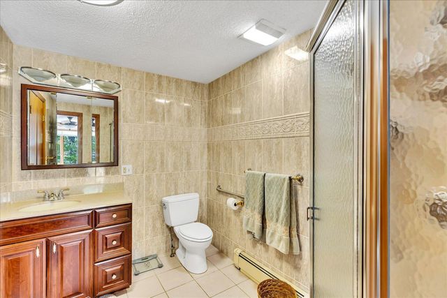 99 Captain Samadrus Road, Cotuit, MA 02635