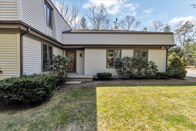 99 Captain Samadrus Road, Cotuit, MA 02635