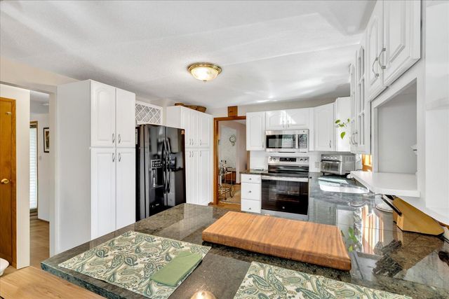 99 Captain Samadrus Road, Cotuit, MA 02635