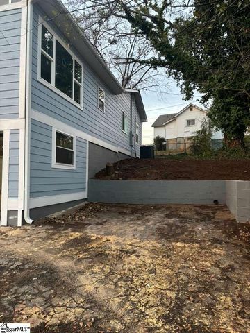 2336 Racing Road, Greer, SC 29651