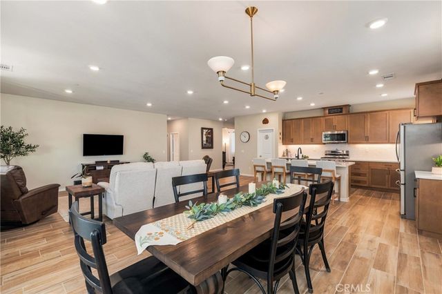 1560 Foothill, Banning, CA 92220